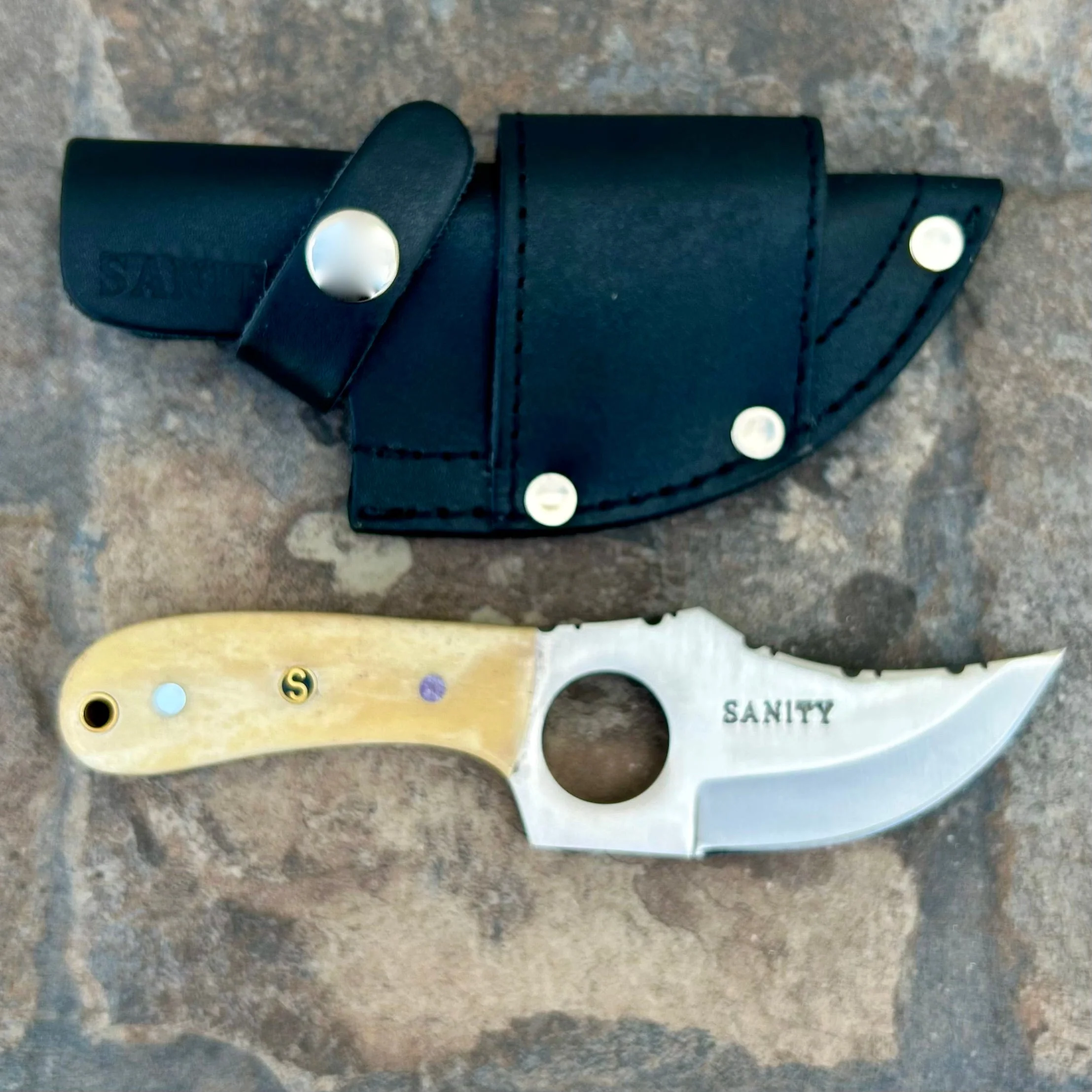 7” Jesse James - Bone - D2 Steel - Horizontal & Vertical Carry - JJ017 - Image 7